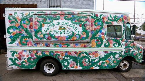 Shipping Wars Season 1 Episode 7 - Tavern on the Greenbacks