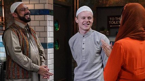 EastEnders Season 36 Episode 22 - 6075