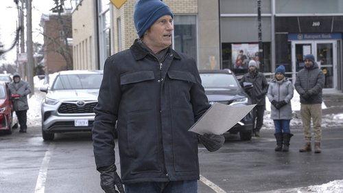 The Moodys Season 2 Episode 4 - Episode 204