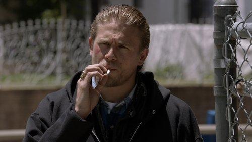 Sons of Anarchy Season 5 Episode 2 - Authority Vested