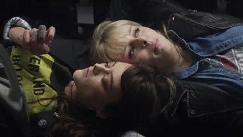 Les Grands Season 2 Episode 8 - Episode 8