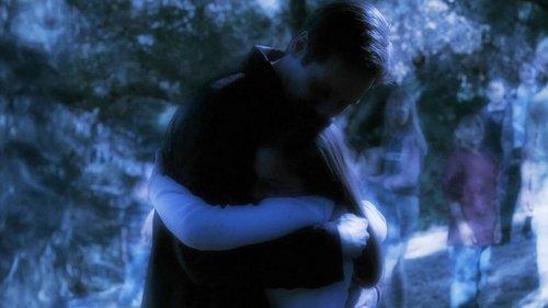 The X-Files Season 7 Episode 11 - Closure (2)