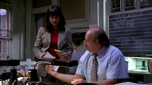 NYPD Blue Season 10 Episode 2 - You've Got Mail