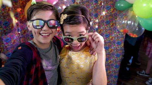 Andi Mack Season 1 Episode 4 - Dancing in the Dark