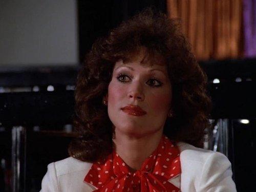 Matt Houston Season 1 Episode 20 - The Showgirl Murders