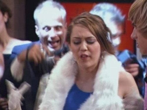 Hannah Montana Season 2 Episode 10 - Achey Jakey Heart (2)