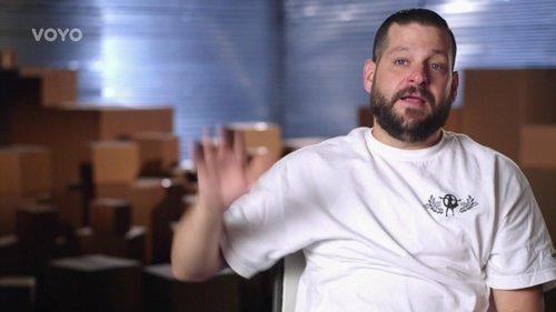 Storage Wars Season 10 Episode 2 - Goodness, Gracious, Great Coats of Fire