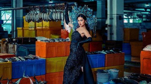 Indonesia's Next Top Model Season 1 Episode 12 - The Girl Who Gets a Big Catch