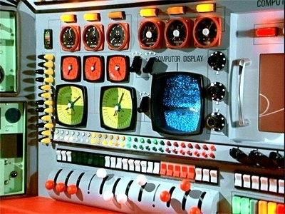 UFO Season 1 Episode 17 - The Dalotek Affair