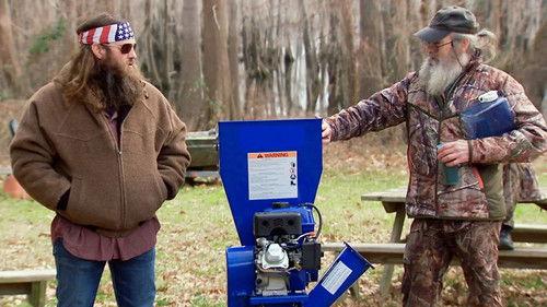 Duck Dynasty Season 6 Episode 3 - Hands on a Woodchipper