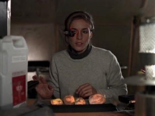 Earth 2 Season 1 Episode 13 - Better Living Through Morganite (2)