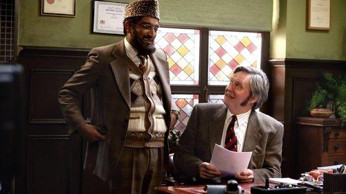 Citizen Khan Season 2 Episode 1 - Alia's College