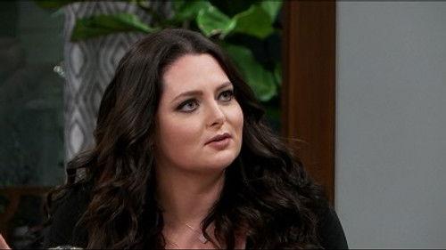 Kocktails With Khloé Season 1 Episode 9 - The Next Door Neighbor