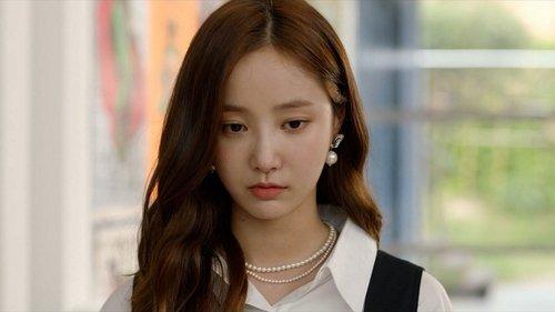 Dali & Cocky Prince Season 1 Episode 5 - Does Rain Seem Different from a Hotel than a Motel?