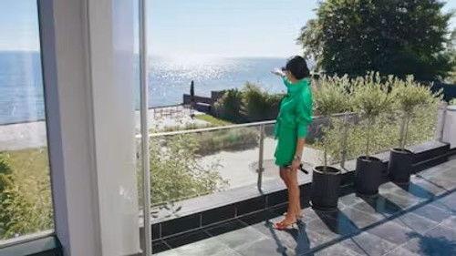 Vandkant til salg Season 4 Episode 6 - Episode 6