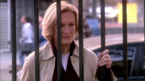 Damages Season 2 Episode 8 - They Had to Tweeze That out of My Kidney
