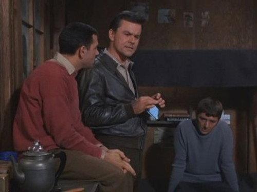 Hogan's Heroes Season 3 Episode 13 - An Evening of Generals