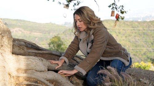 La Brea Season 3 Episode 6 - The Road Home (2)