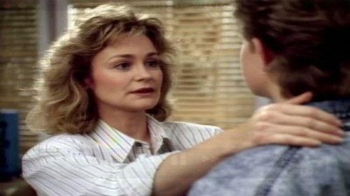 Doogie Howser, M.D. Season 1 Episode 16 - It Ain't Over Till Mrs. Howser Sings