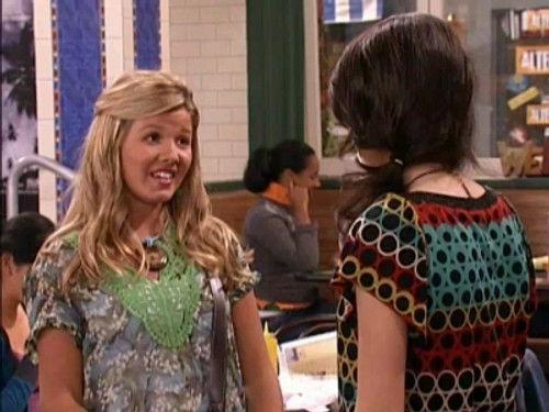 Wizards of Waverly Place Season 2 Episode 15 - Art Teacher