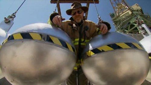 MythBusters Season 9 Episode 14 - Newton's Crane Cradle