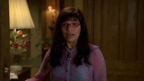 Ugly Betty Season 2 Episode 2 - Family/Affair