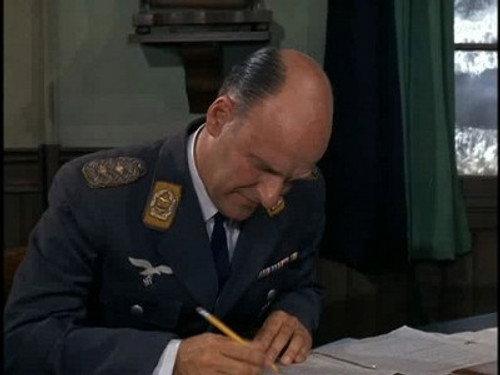 Hogan's Heroes Season 3 Episode 30 - Drums Along the Dusseldorf