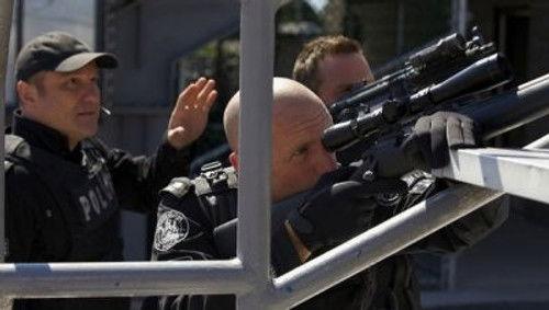 Flashpoint Season 4 Episode 16 - Team Player