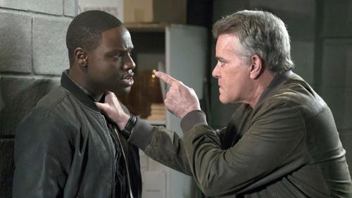 Shades of Blue Season 3 Episode 3 - That Way Madness Lies