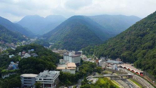 Seasoning the Seasons Season 10 Episode 4 - Hakone: Centuries of Hospitality
