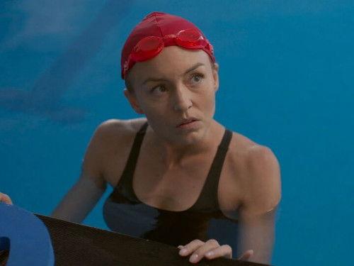 El amor invencible Season 1 Episode 21 - "Me estoy enamorando de Leona"