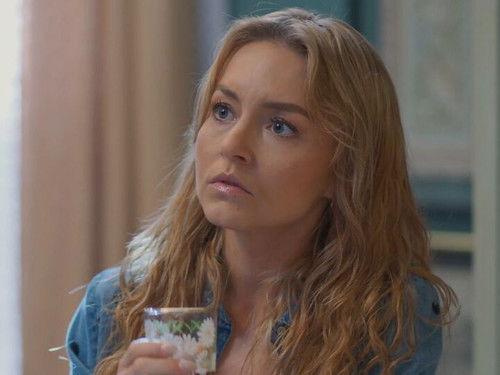 El amor invencible Season 1 Episode 10 - "¡Leona, sálvame!"