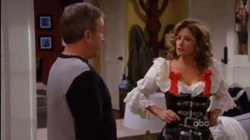 Last Man Standing Season 1 Episode 4 - Last Halloween Standing