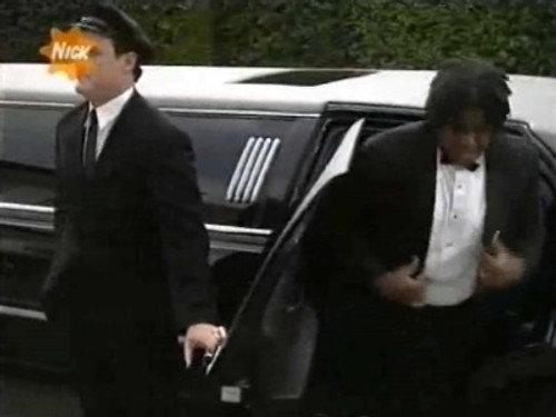 undefined Season 3 Episode 18 - The Limo