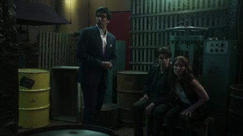 Day of the Dead Season 1 Episode 9 - Death Comes to Paymart