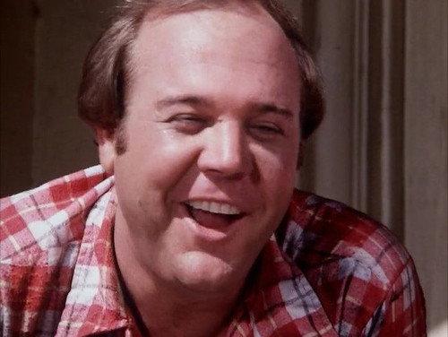 The Dukes of Hazzard Season 3 Episode 3 - Enos Strate to the Top