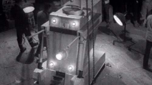 undefined Season 3 Episode 43 - The War Machines (2)