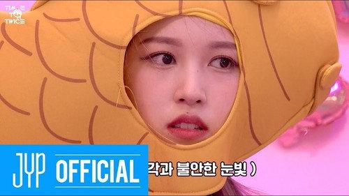 TIME TO TWICE Season 8 Episode 1 - TWICE and the Chocolate Factory EP.01