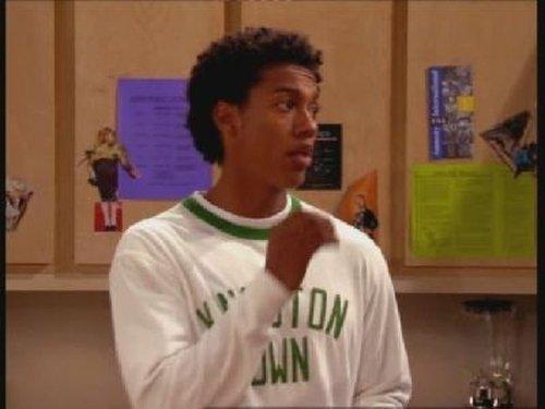 What I Like About You Season 2 Episode 1 - I Love You... Soon