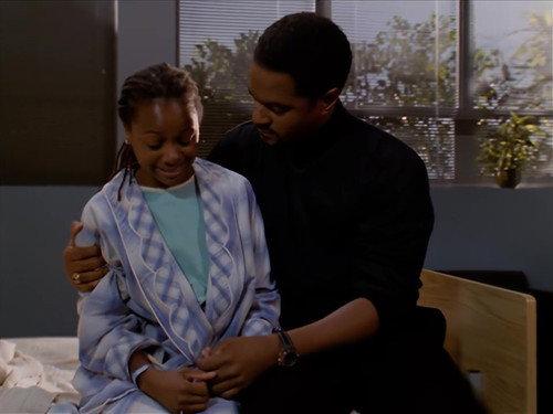 Seven Days Season 2 Episode 21 - Mr. Donovan's Neighborhood