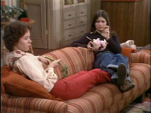 One Day at a Time Season 2 Episode 24 - The Girls Alone (a.k.a.) Where's Mama?