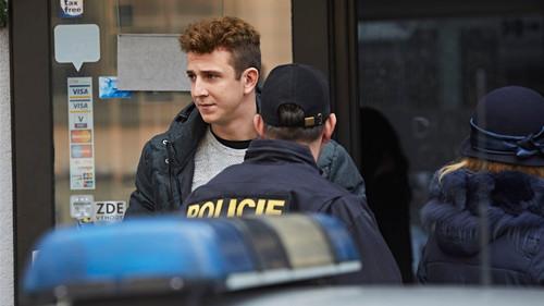 Specialisté Season 1 Episode 1 - Episode 1