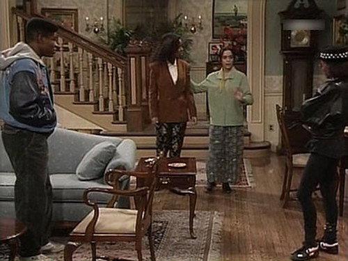 The Cosby Show Season 6 Episode 15 - Denise Kendall:  Singles Counselor