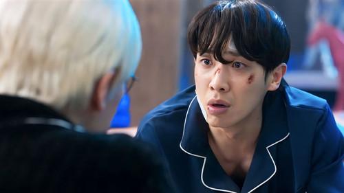 The Escape of the Seven Season 1 Episode 12 - Matthew Suspects Ki-tak