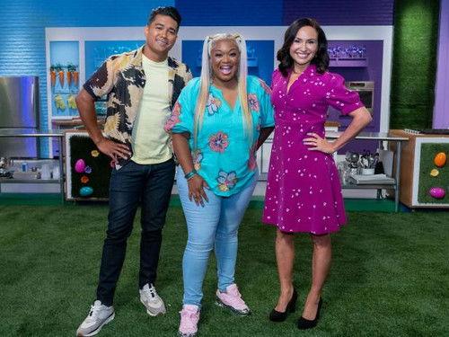 Spring Baking Championship:  Easter Season 1 Episode 2 - Hopping into Spring