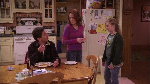 Everybody Loves Raymond Season 8 Episode 12 - Slave