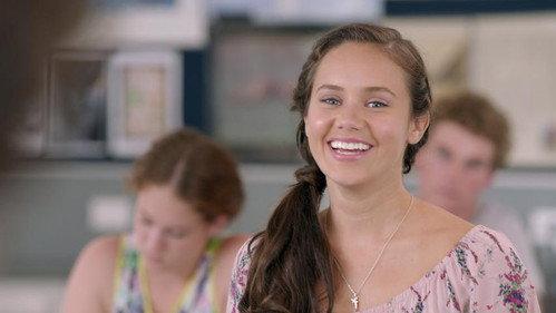 Mako: Island of Secrets Season 2 Episode 8 - Land School