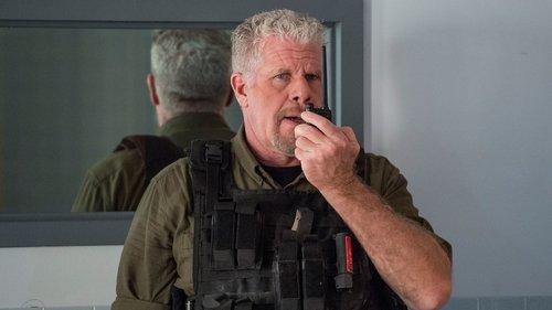 The Blacklist Season 2 Episode 9 - Luther Braxton (1)