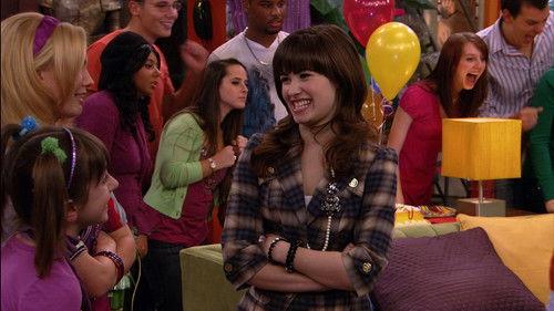 Sonny with a Chance Season 1 Episode 19 - Sonny in the Middle