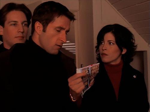 Seven Days Season 3 Episode 13 - The First Freshman